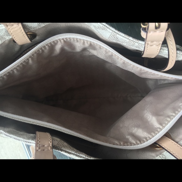 COPY - Michael Kors Tote- Gently Used - Picture 6 of 7